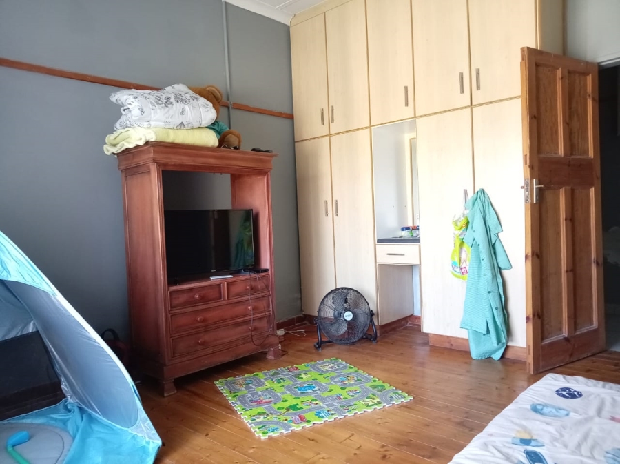 3 Bedroom Property for Sale in Kroonheuwel Free State